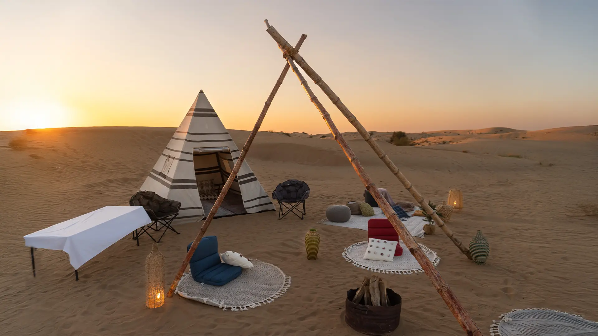 Dubai desert camping